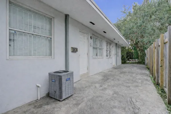 $520,000 | 250 Northwest 83rd Street, Miami, FL 33150