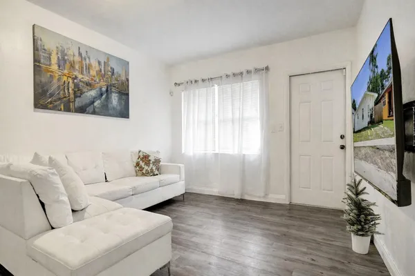 $520,000 | 250 Northwest 83rd Street, Miami, FL 33150