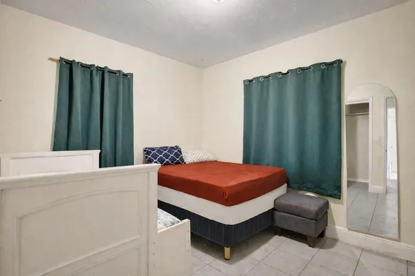 $520,000 | 250 Northwest 83rd Street, Miami, FL 33150