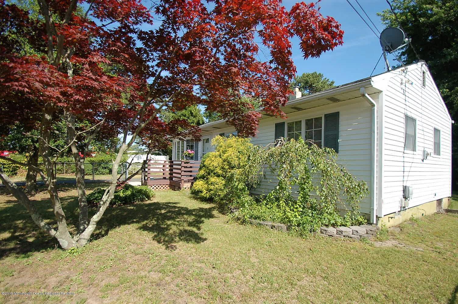 142 Stephan Road Brick, NJ 08724 - Photo 11 of 15 Rt side