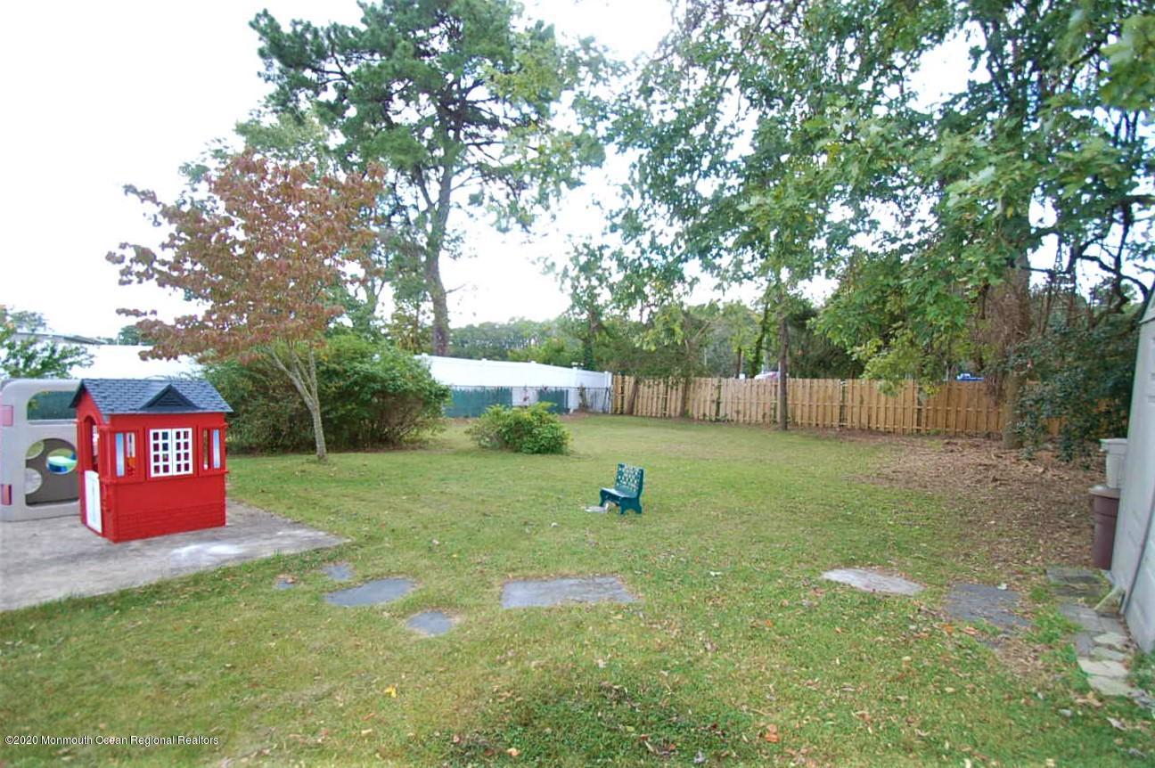 142 Stephan Road Brick, NJ 08724 - Photo 12 of 15 Yard