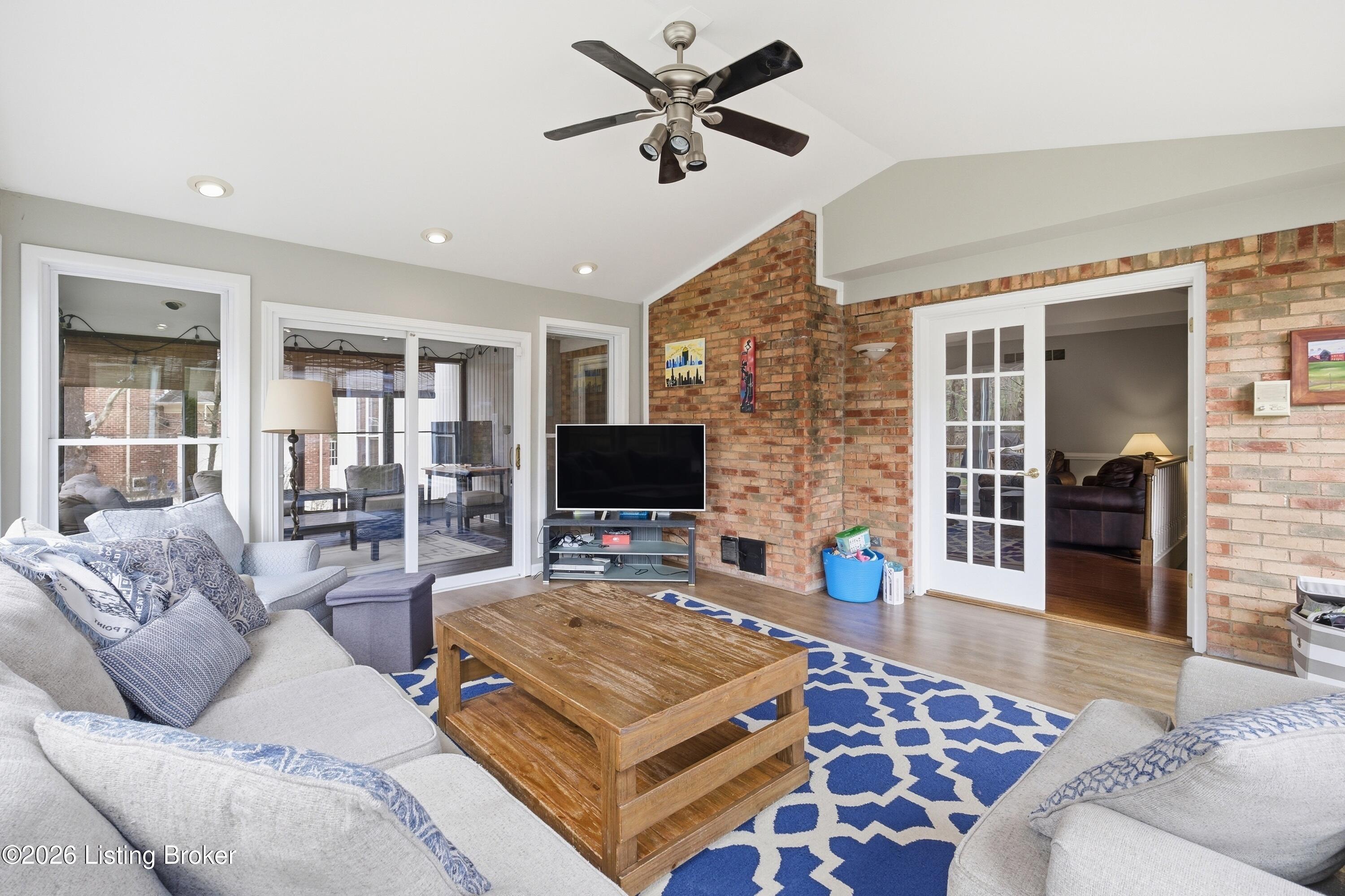 5508 Hempstead Road Louisville, KY 40207 - Photo 22 of 62 5508hempstead_louisvillerealestatemedia_