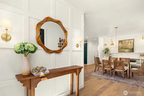 $2,589,000 | 12416 Northeast 72nd Street, Kirkland, WA 98033