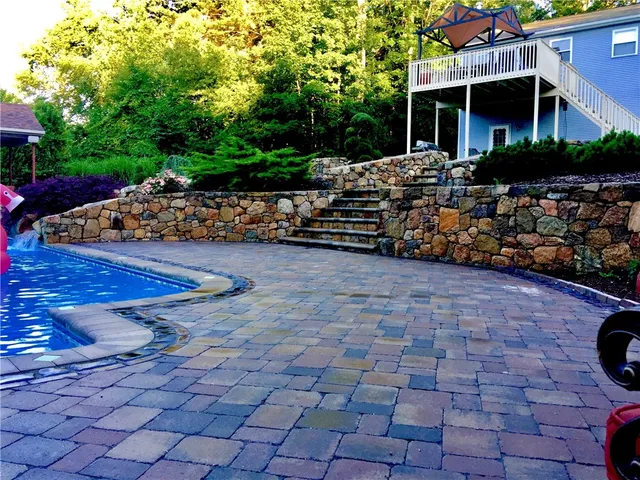 $825,000 | 175 Hope Furnace Road, Scituate, RI 02831