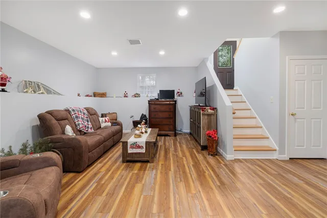 $825,000 | 175 Hope Furnace Road, Scituate, RI 02831