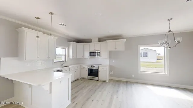 $194,900 | 9916 Lou Ella Road, Kaplan, LA 70548