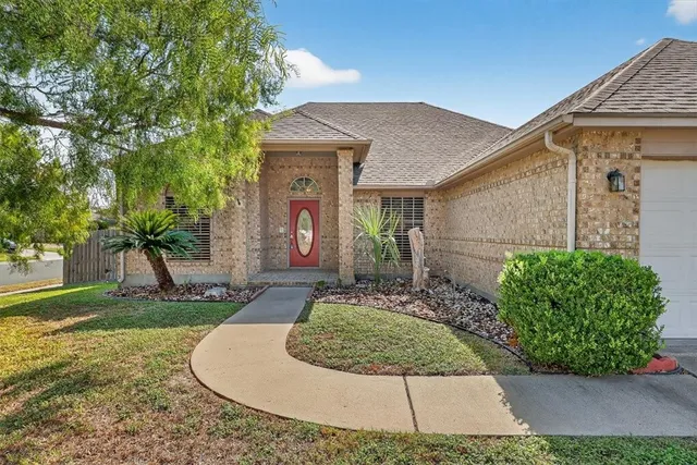 $2,095 | 3102 Sonoma Drive, Corpus Christi, TX 78414