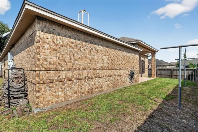 $2,095 | 3102 Sonoma Drive, Corpus Christi, TX 78414