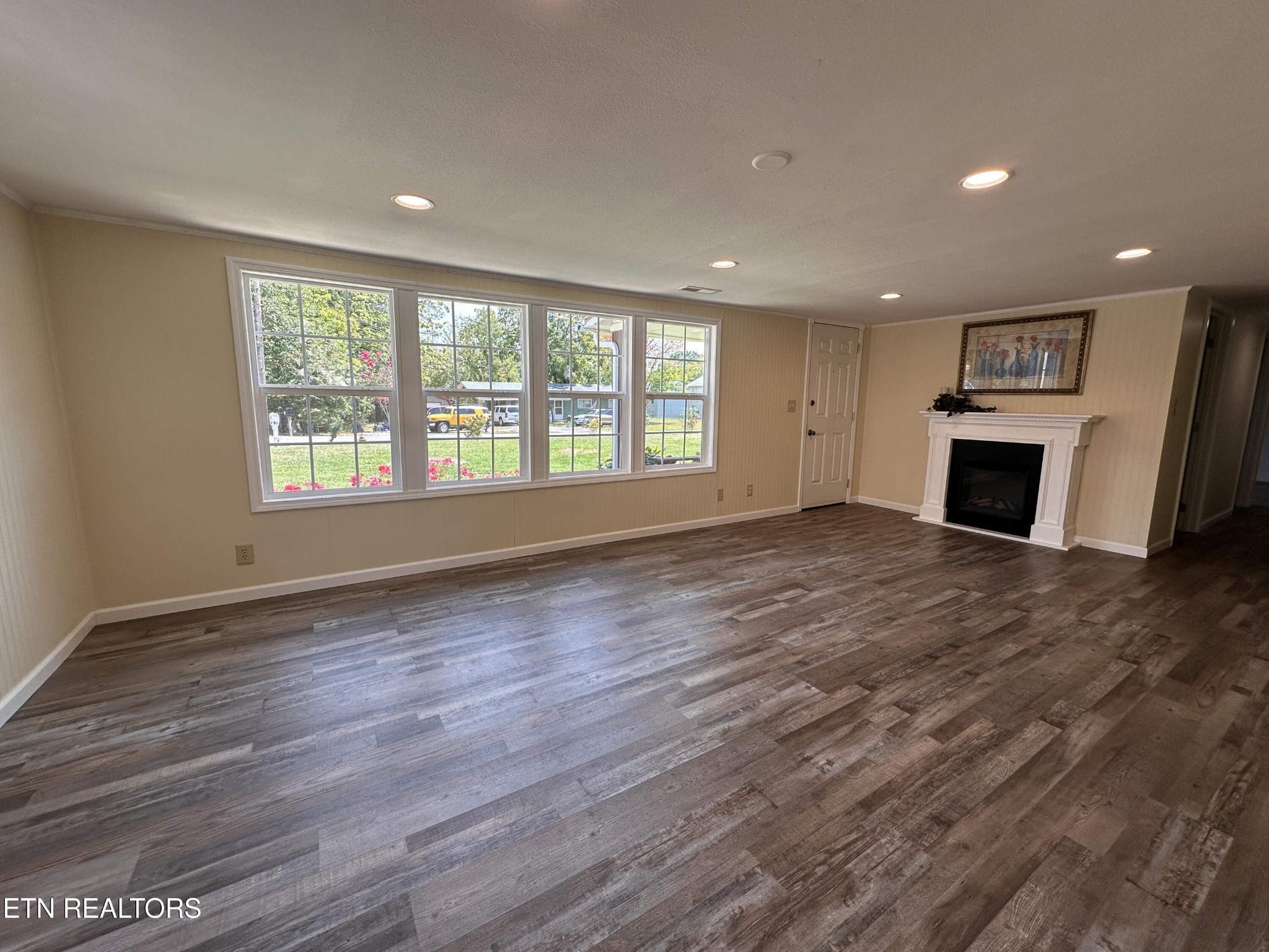 235 Rugby Avenue Jamestown, TN 38556 - Photo 9 of 28