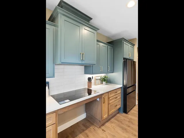 $1,185,000 | 4572 166th Avenue Northwest, Andover, MN 55304