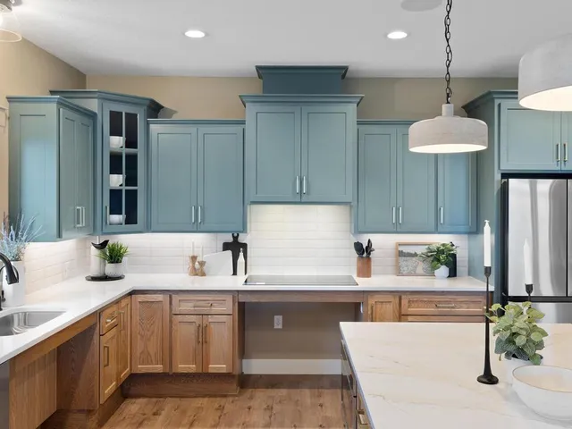 $1,185,000 | 4572 166th Avenue Northwest, Andover, MN 55304