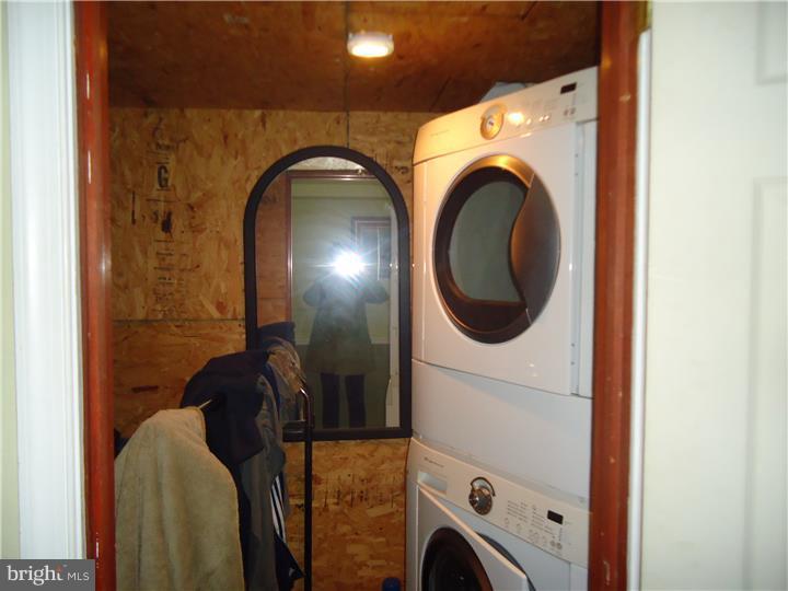 8806 Blue Grass Road Philadelphia, PA 19152 - Photo 15 of 17 Laundry Room