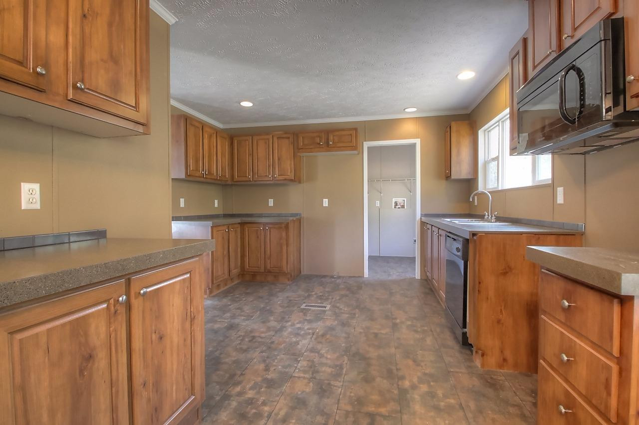 625 Ticky Fork Road Ravenna, KY 40472 - Photo 7 of 20 Photo 7