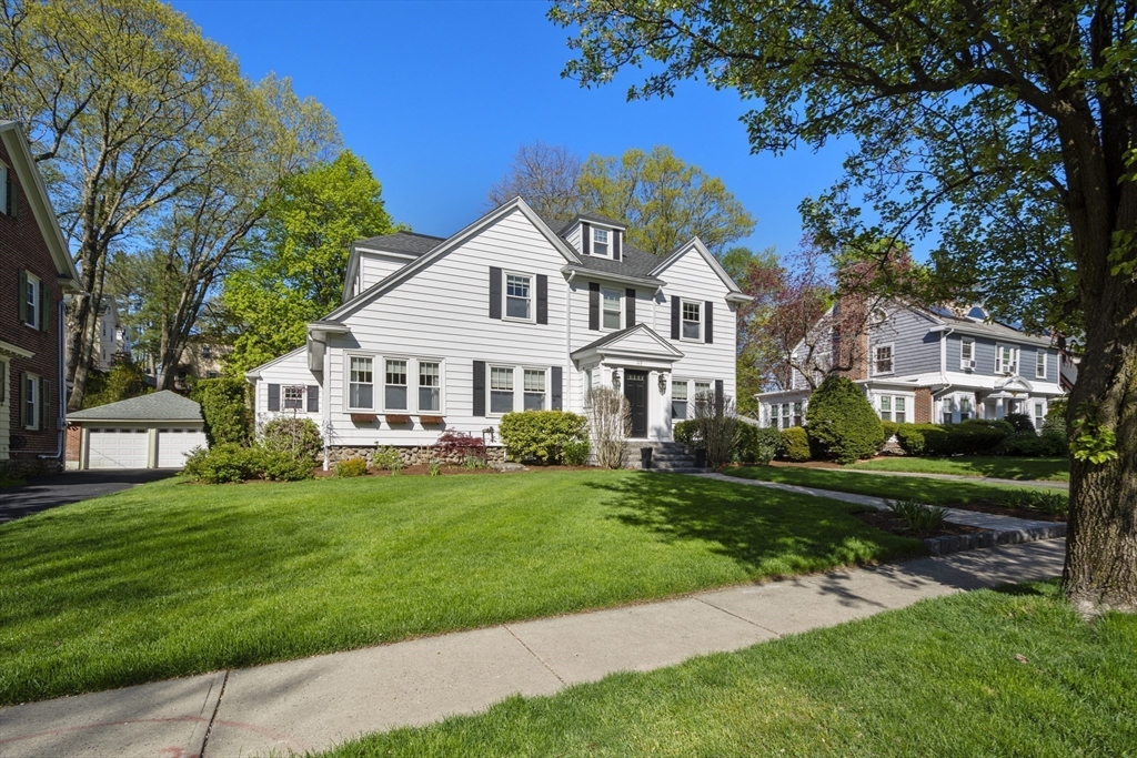 117 Coolidge Road Worcester, MA 01602 - Photo 3 of 14 Gallery Image 3