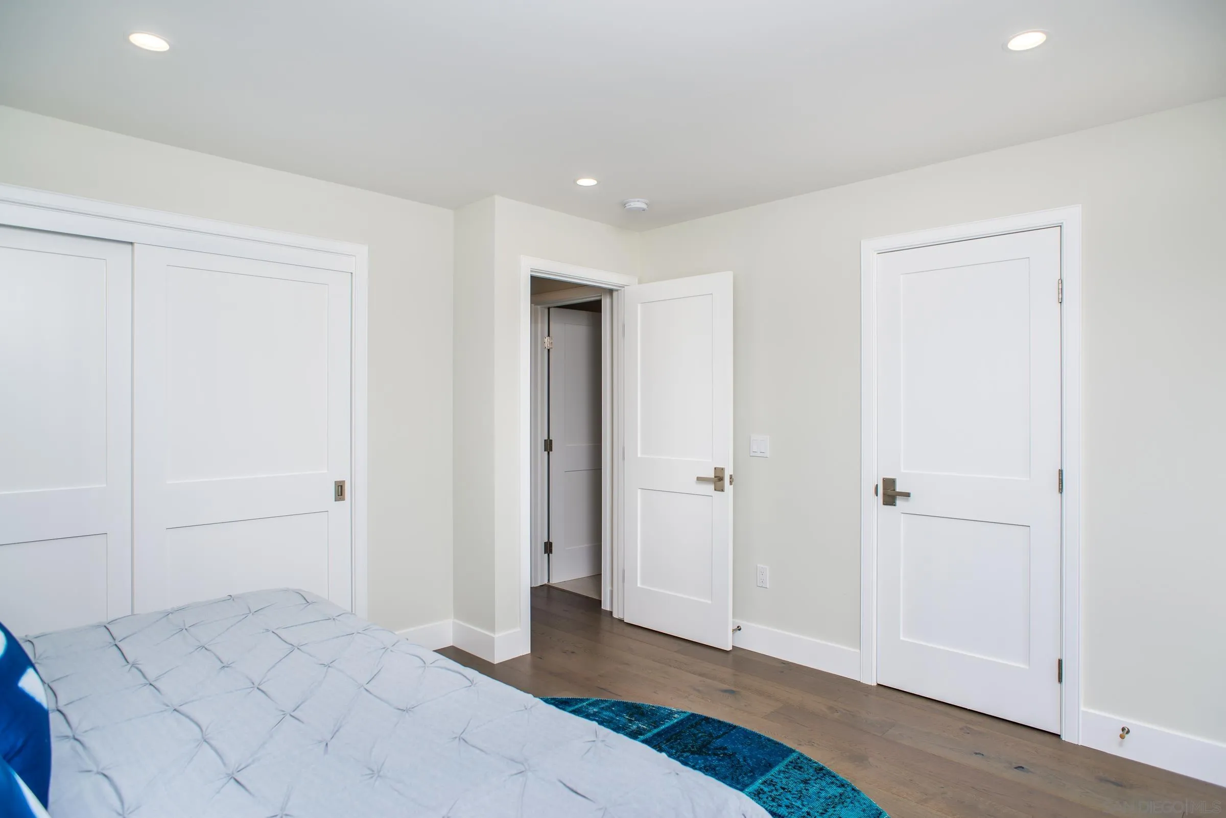 129 West Jason Street Encinitas, CA 92024 - Photo 23 of 44