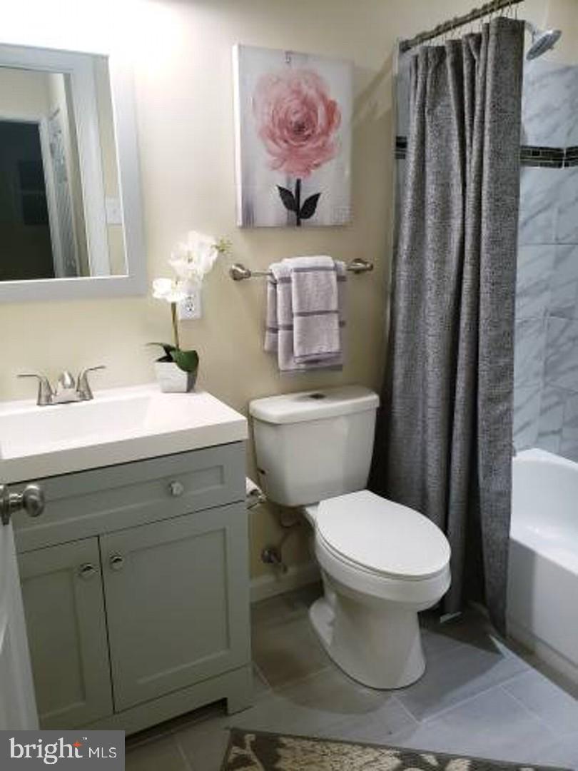 102 Garrett Road Newark, DE 19713 - Photo 3 of 11 Gallery Image 3