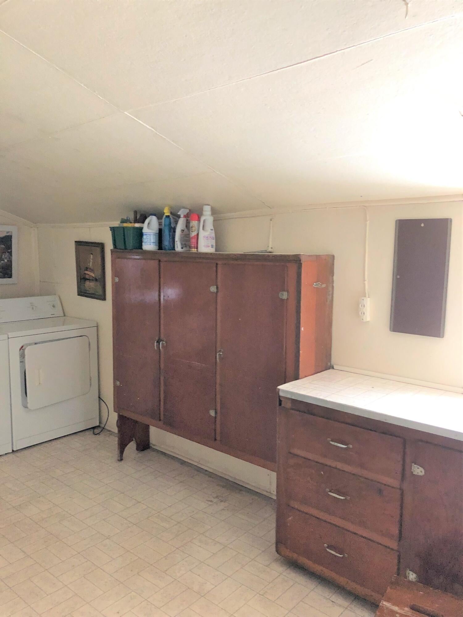 200 North D Street Cheboygan, MI 49721 - Photo 18 of 23 Gallery Image 18