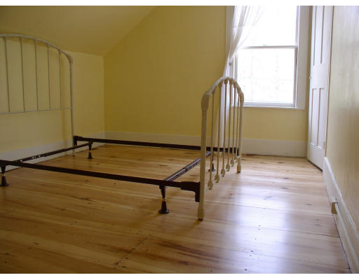 137 Narrows Road Westminster, MA 01473 - Photo 13 of 14 Gallery Image 13