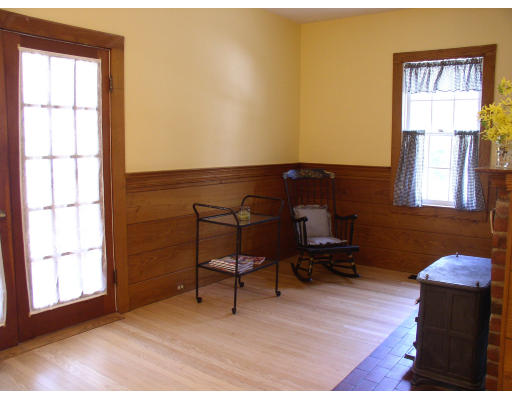 137 Narrows Road Westminster, MA 01473 - Photo 7 of 14 Gallery Image 7
