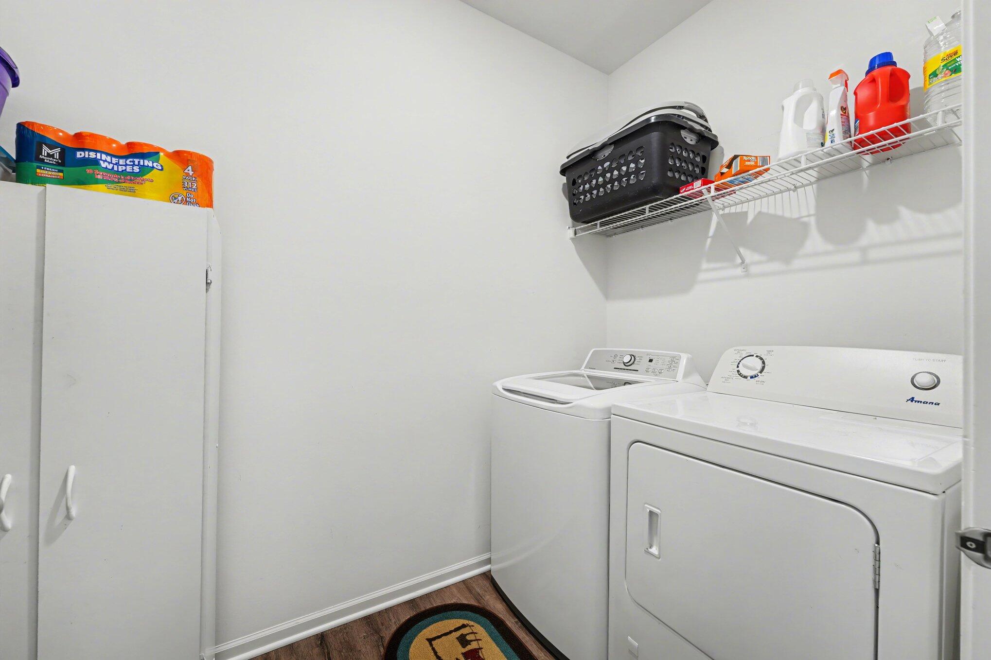 7787 West 105th Place Crown Point, IN 46307 - Photo 23 of 32 a utility room with dryer and washer