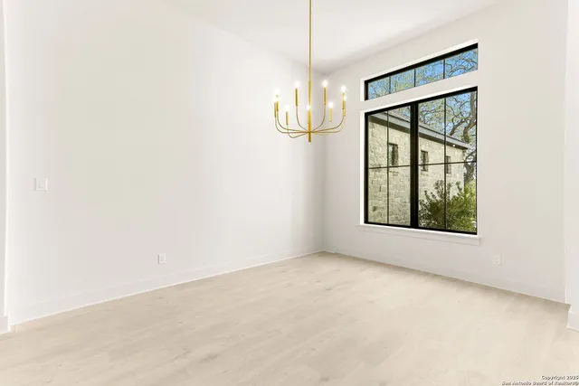 $1,099,900 | 22424 Hastings Mesa, Garden Ridge, TX 78266