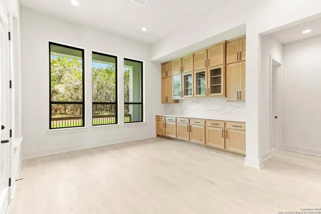 $1,099,900 | 22424 Hastings Mesa, Garden Ridge, TX 78266