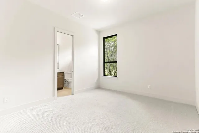 $1,099,900 | 22424 Hastings Mesa, Garden Ridge, TX 78266