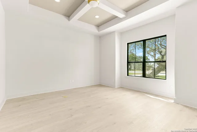 $1,099,900 | 22424 Hastings Mesa, Garden Ridge, TX 78266