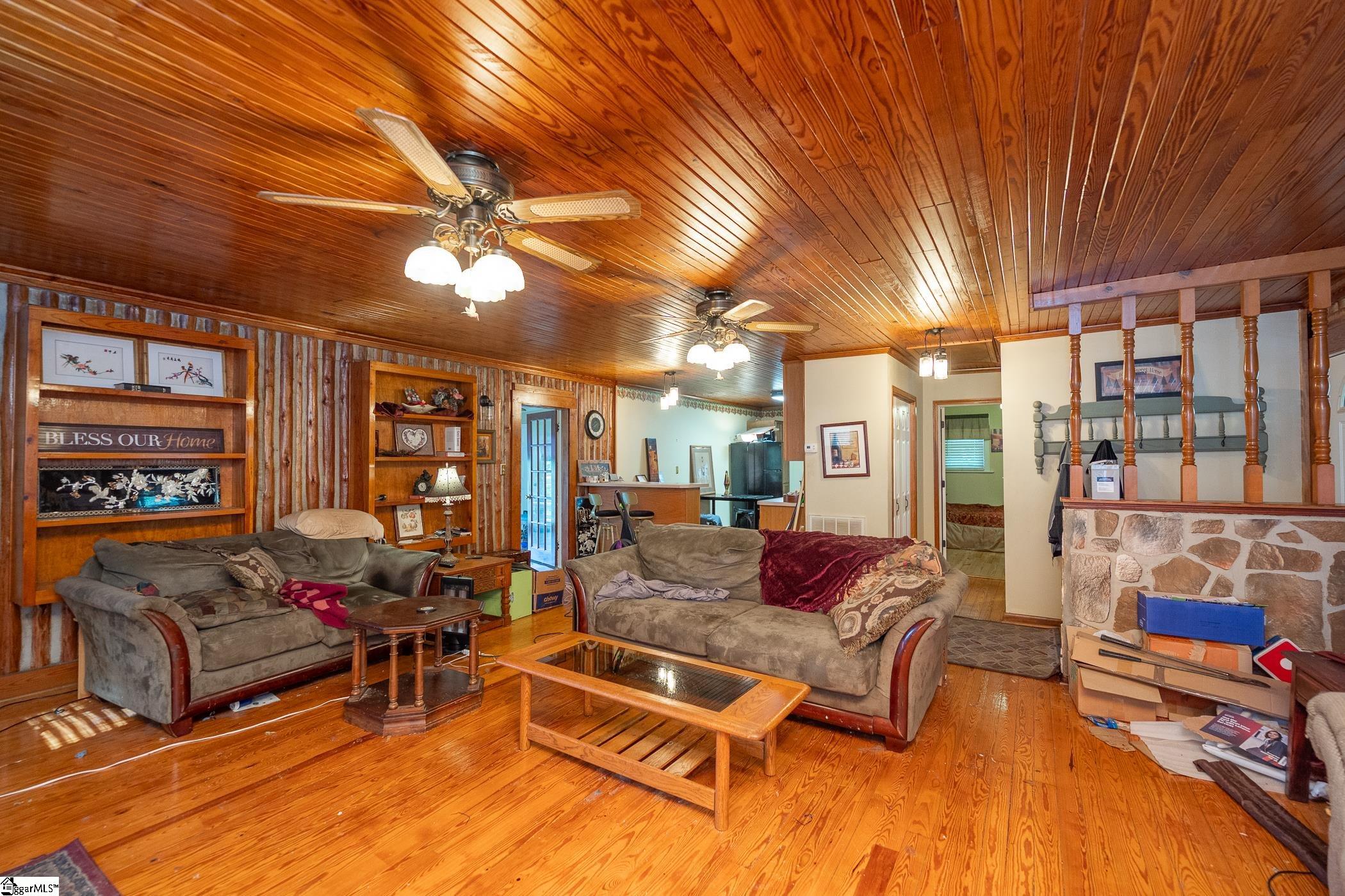 900 Lakeside Drive Anderson, SC 29621 - Photo 19 of 29