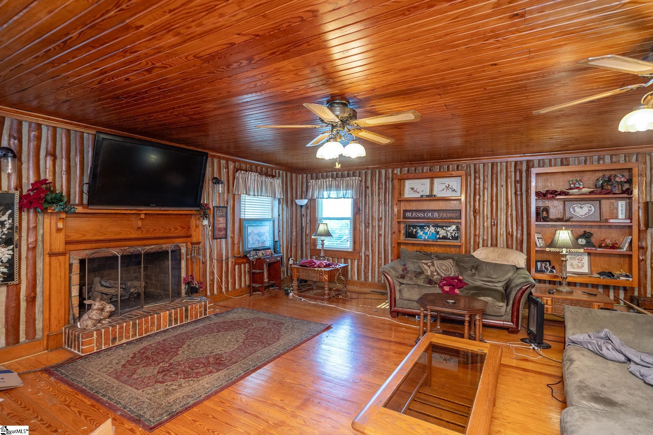 900 Lakeside Drive Anderson, SC 29621 - Photo 20 of 29