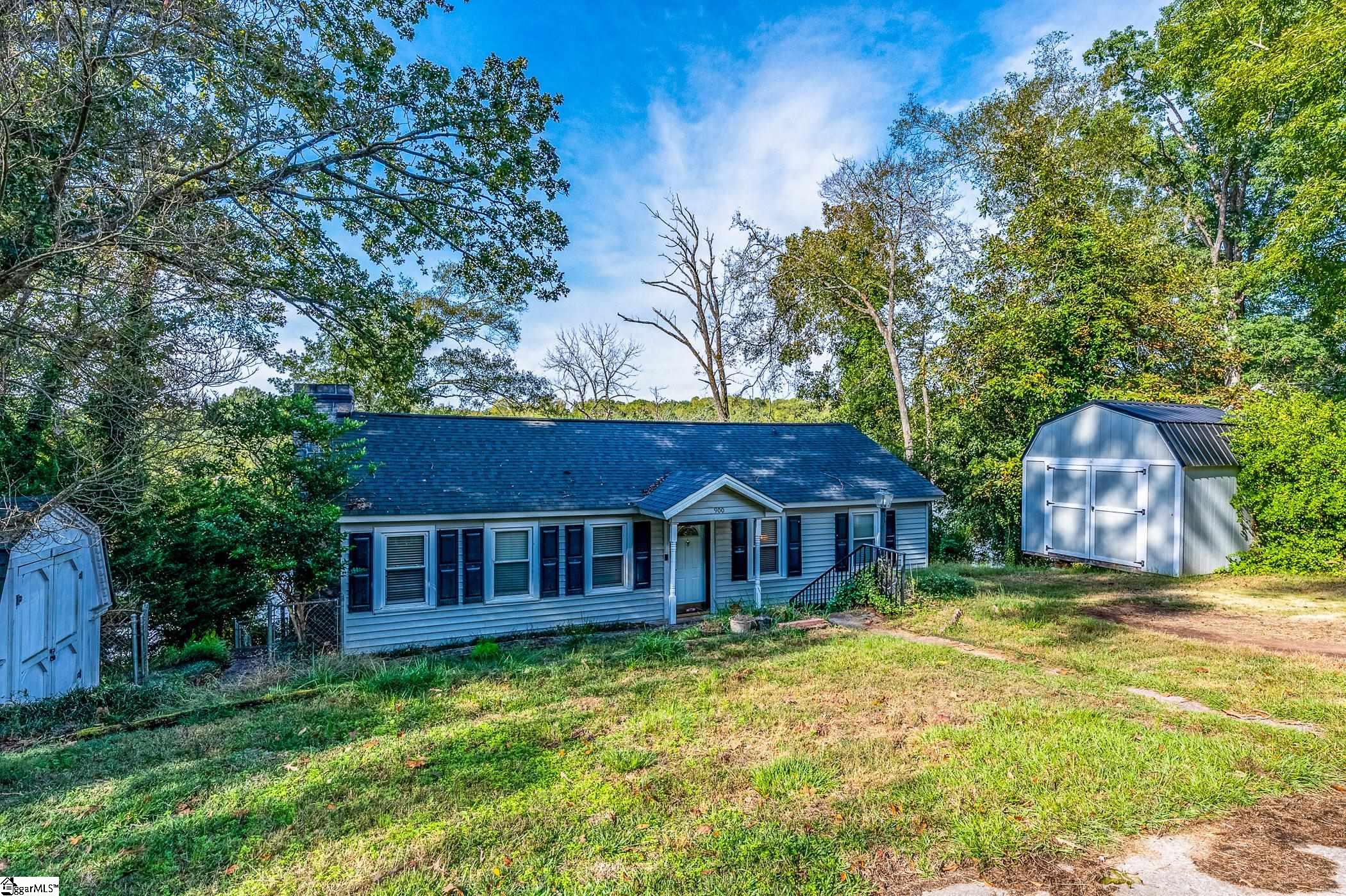 900 Lakeside Drive Anderson, SC 29621 - Photo 2 of 29