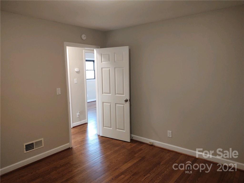 807 Tryon Street Shelby, NC 28150 - Photo 5 of 12 Gallery Image 5