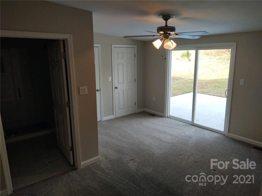 807 Tryon Street Shelby, NC 28150 - Photo 6 of 12 Gallery Image 6