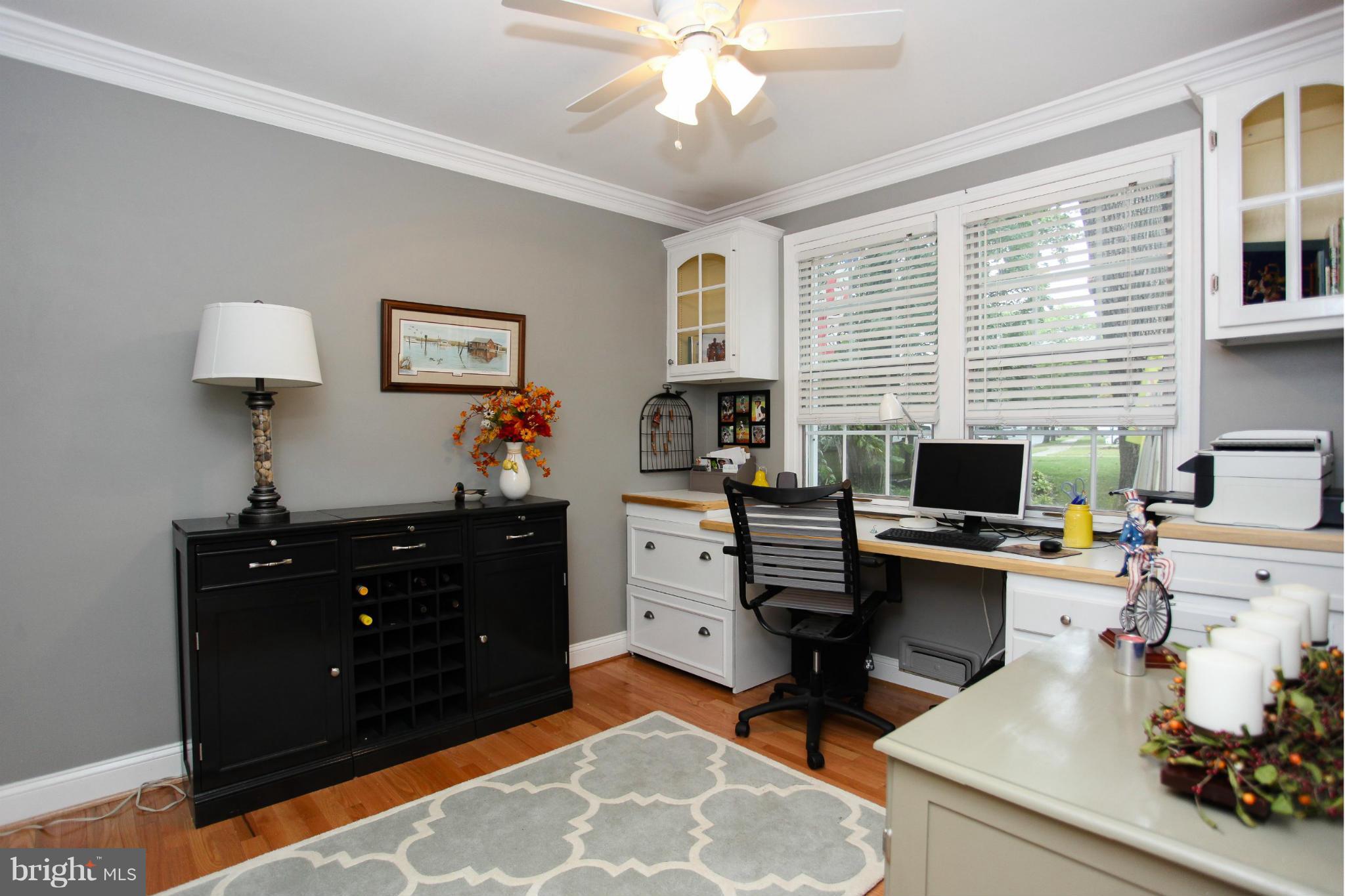 521 South Rolling Road Baltimore, MD 21228 - Photo 11 of 29 Interior (General)