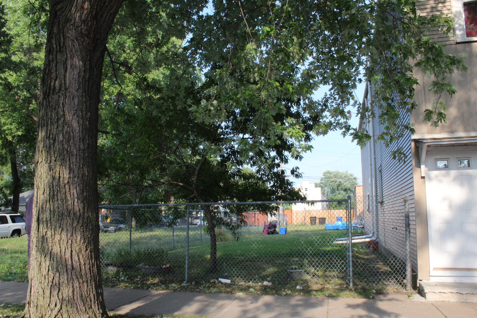 4805 South Elizabeth Street Chicago, IL 60609 - Photo 2 of 12