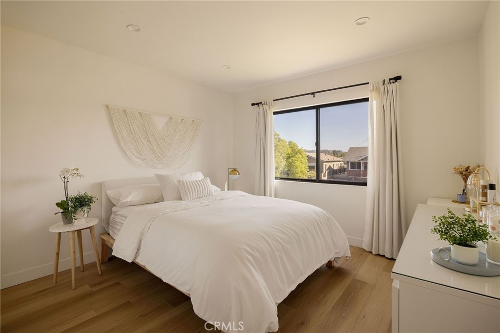 5417 Stratford Road Los Angeles, CA 90042 - Photo 12 of 36