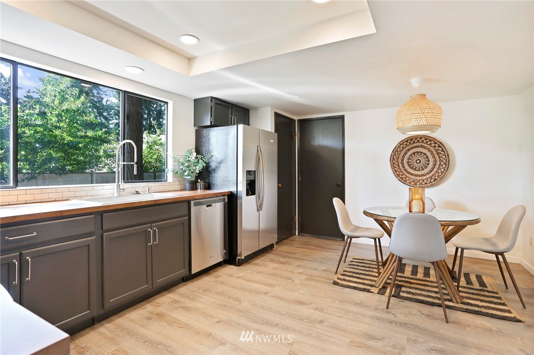 14911 164th Place Southeast Renton, WA 98059 - Photo 14 of 30 Gallery Image 14