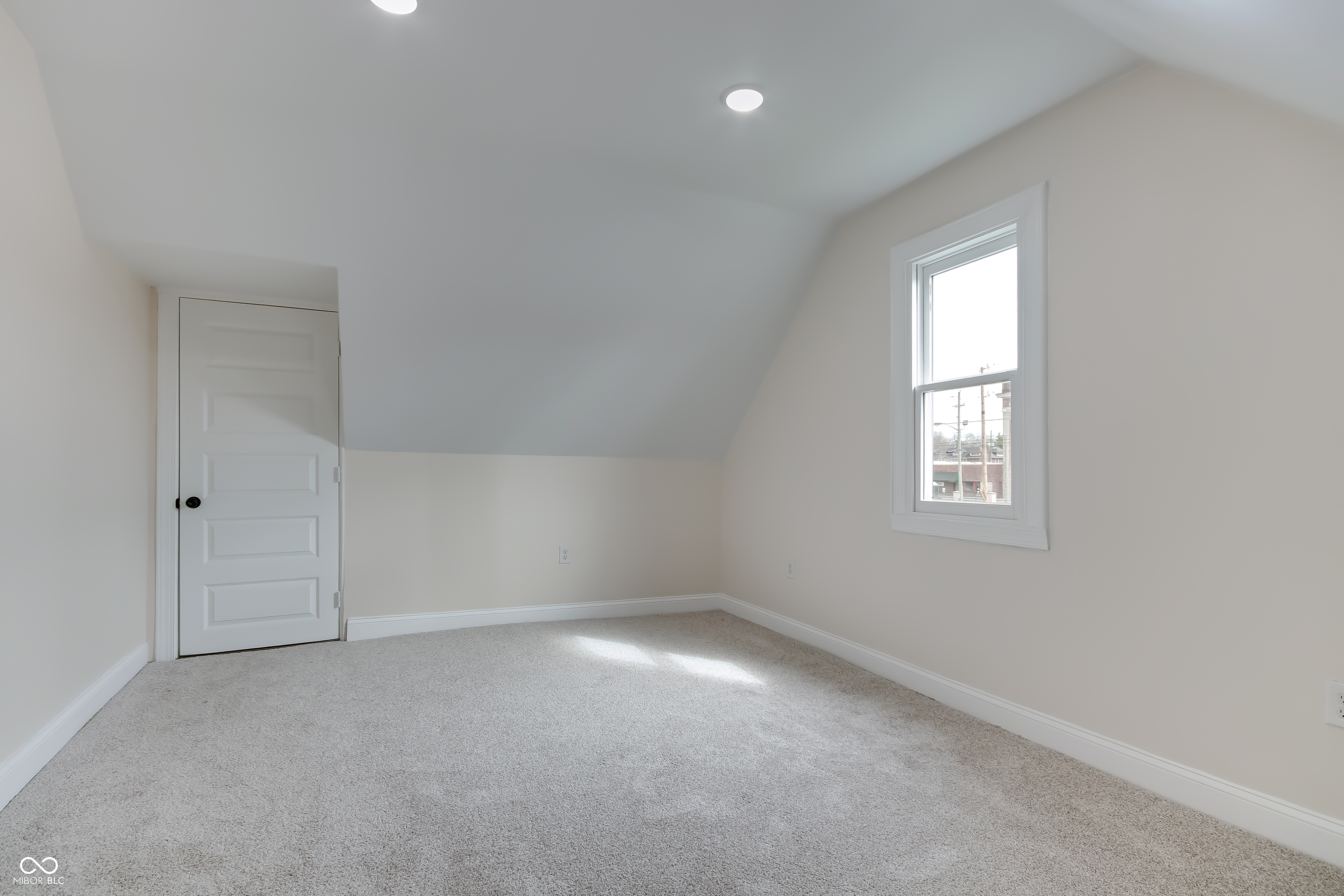 19 North Ritter Avenue Indianapolis, IN 46219 - Photo 29 of 42