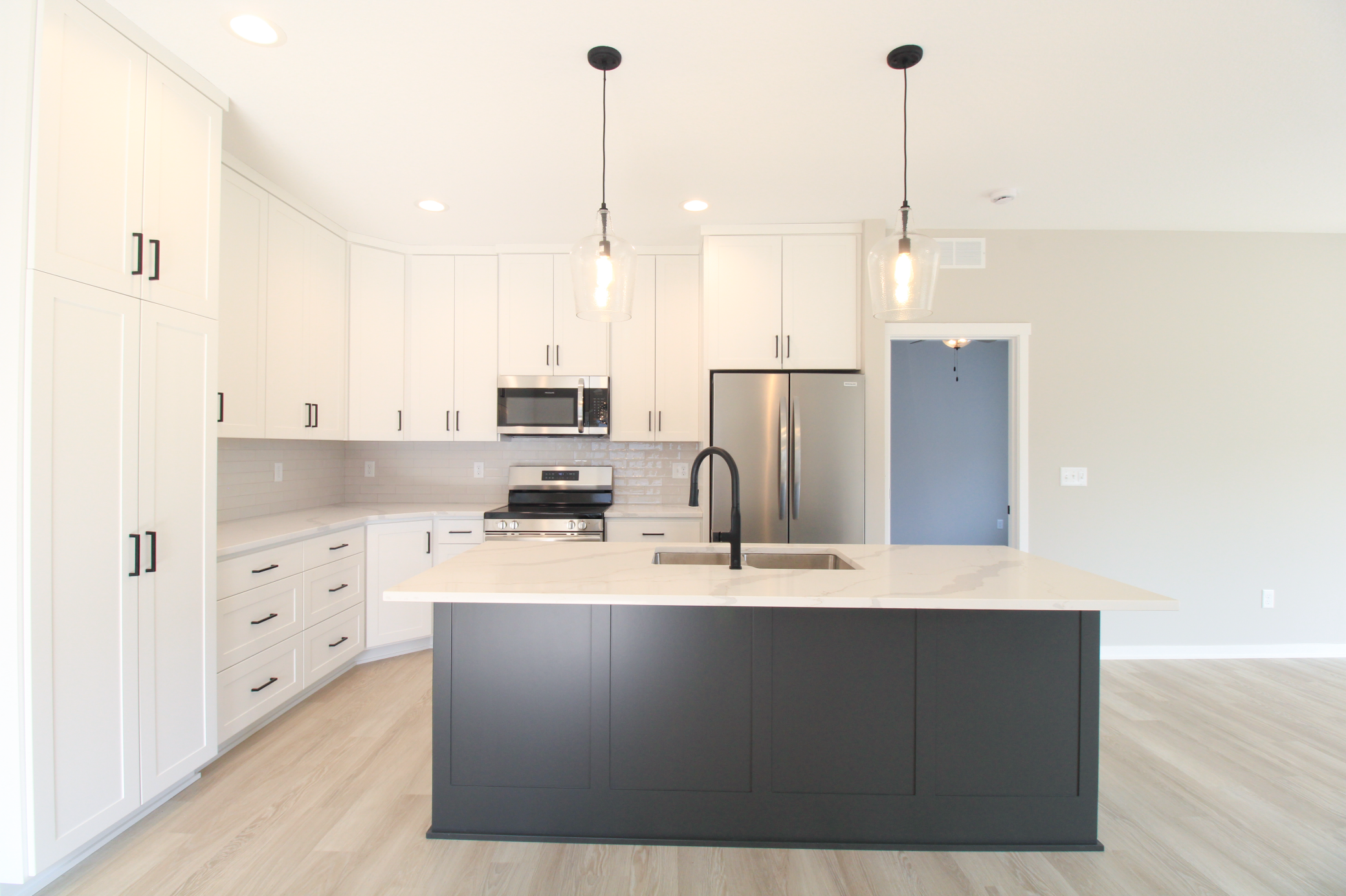 864 Bucknell Lane Southeast Stewartville, MN 55976 - Photo 4 of 13