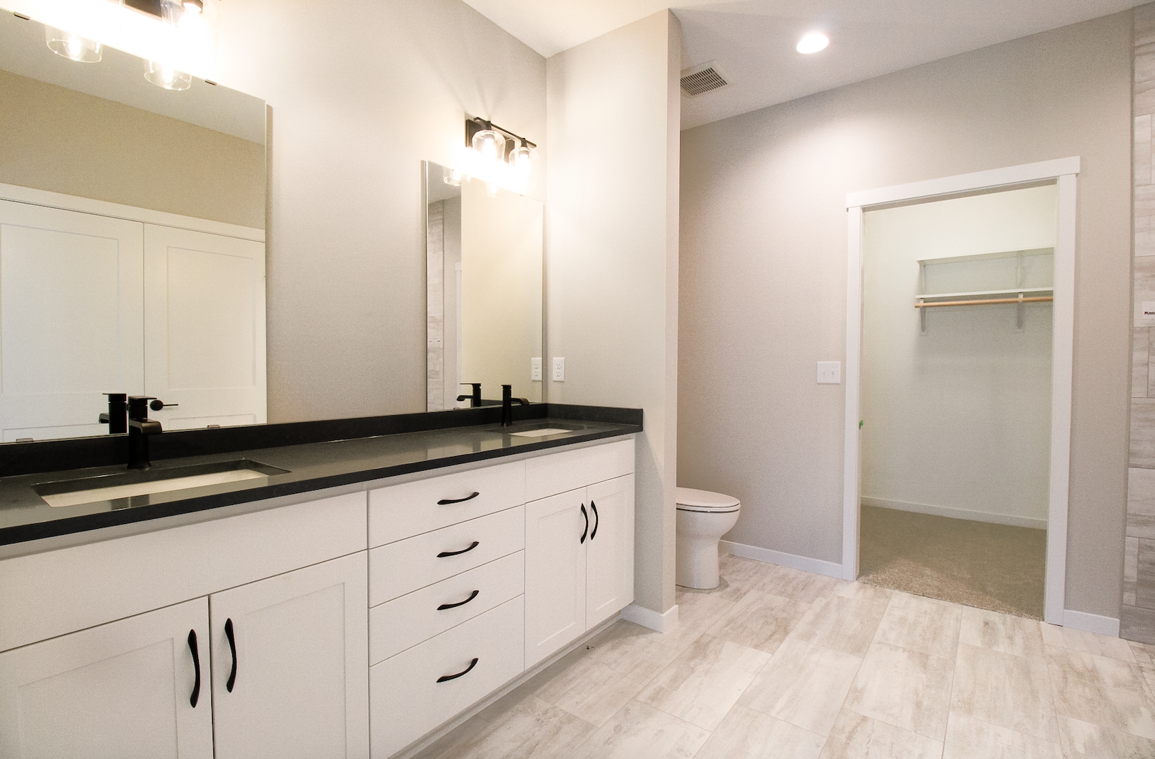 864 Bucknell Lane Southeast Stewartville, MN 55976 - Photo 10 of 13