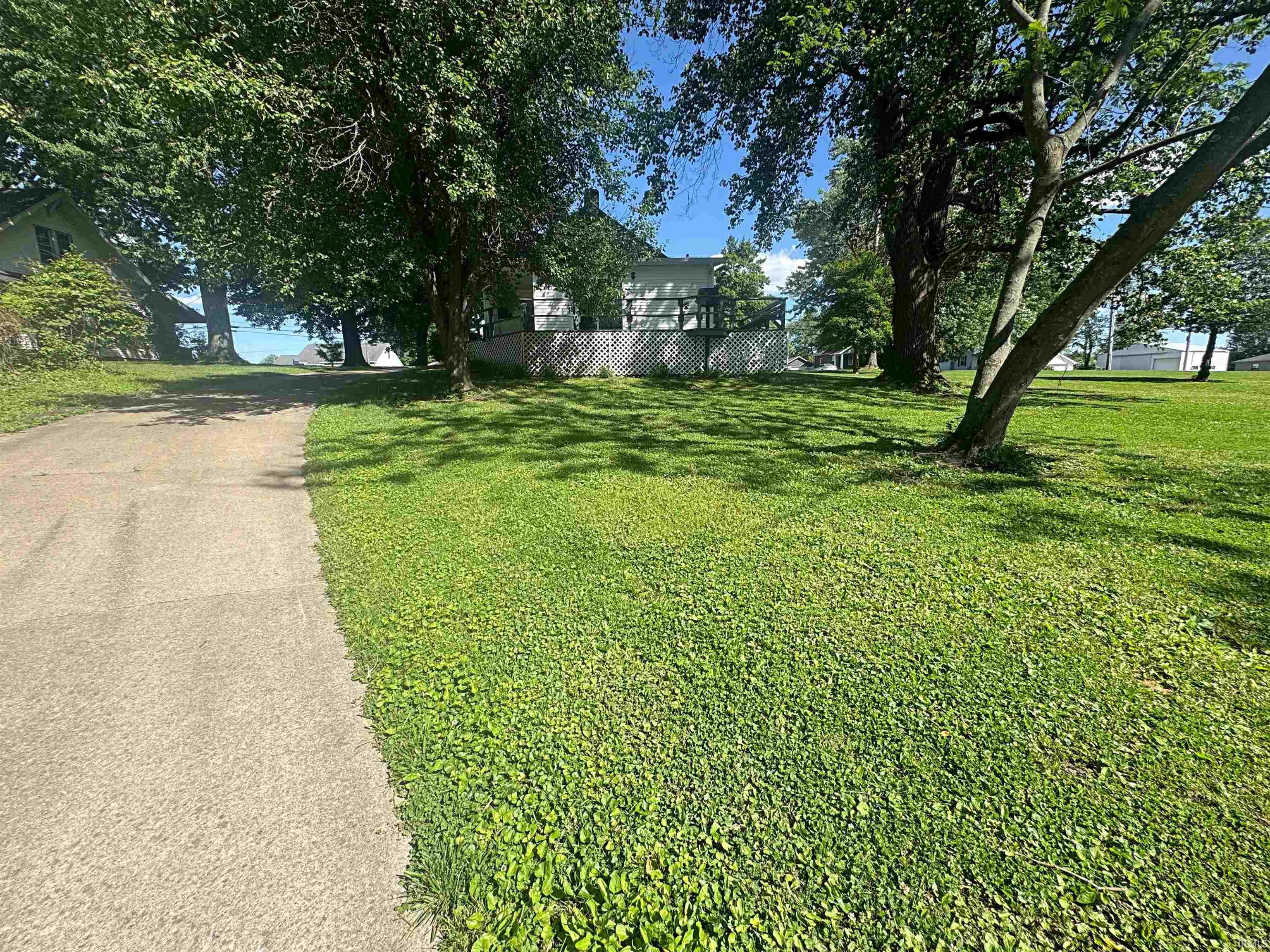1725 Bedford Road Washington, IN 47501 - Photo 27 of 33