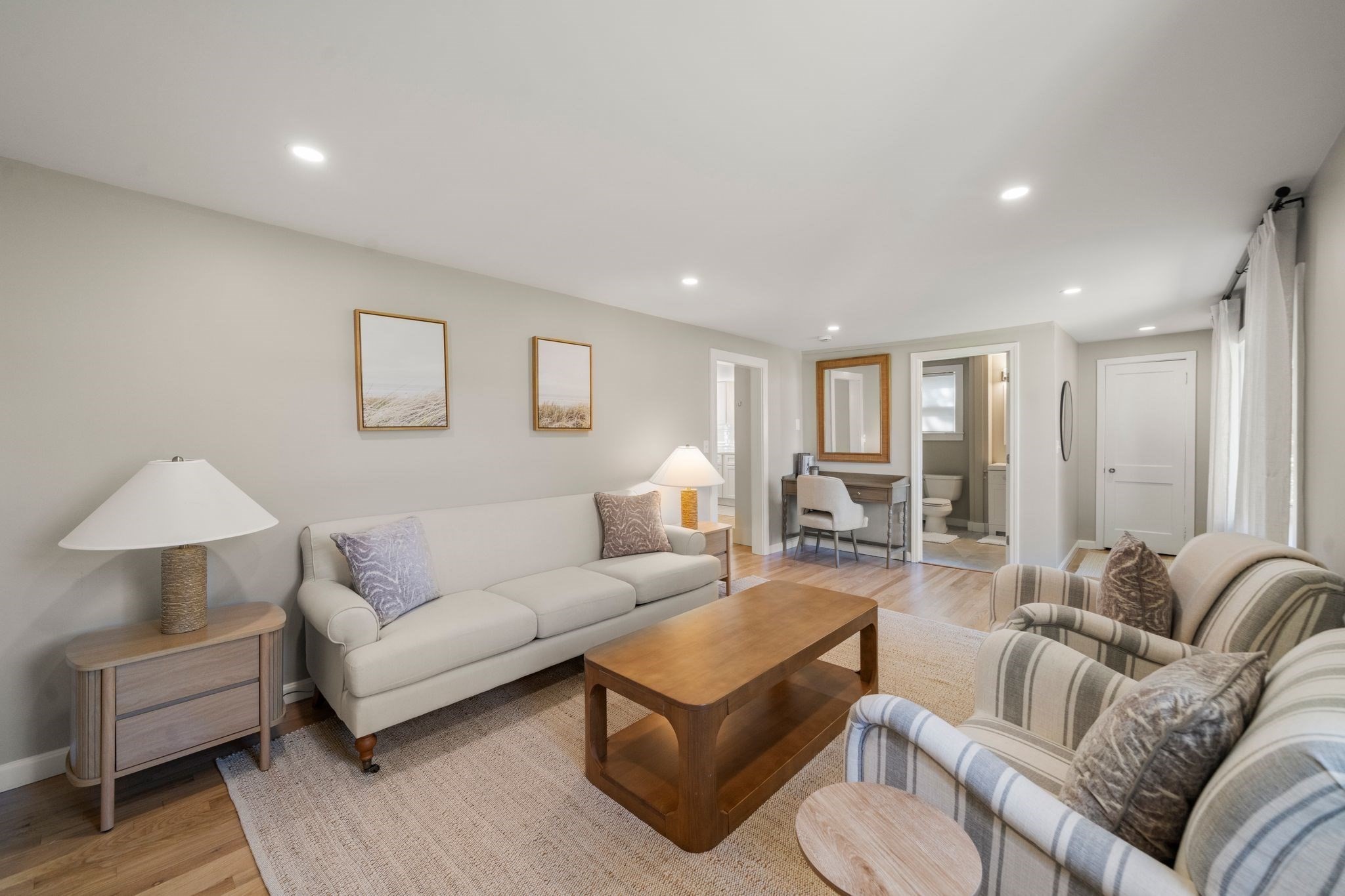 72 Grove Street Barnstable, MA 02601 - Photo 10 of 42 Gallery Image 10