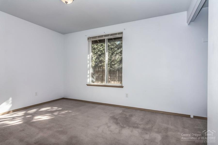 54965 Tamarack Road Bend, OR 97707 - Photo 20 of 25 Additional Photo