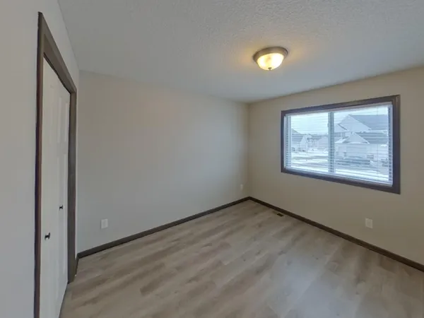 $3,409 | 16043 Estate Lane, Lakeville, MN 55044