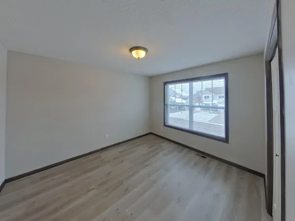 $3,409 | 16043 Estate Lane, Lakeville, MN 55044