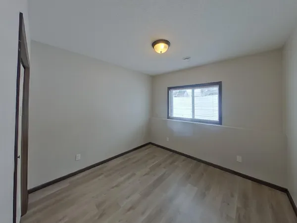 $3,409 | 16043 Estate Lane, Lakeville, MN 55044