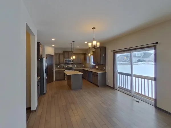 $3,409 | 16043 Estate Lane, Lakeville, MN 55044
