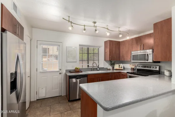 $270,000 | 921 West University Drive, Unit 1232, Mesa, AZ 85201