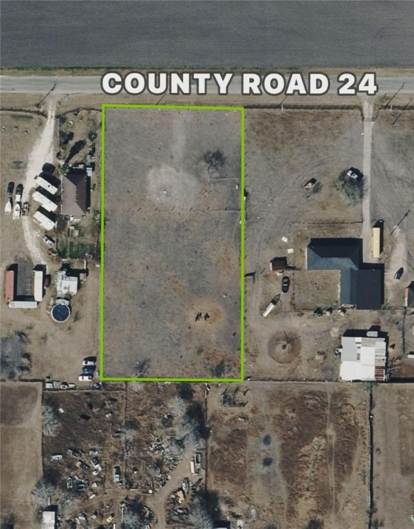 0 County Road 24 Road Robstown, TX 78380 - Photo 4 of 4 a view of a bathroom