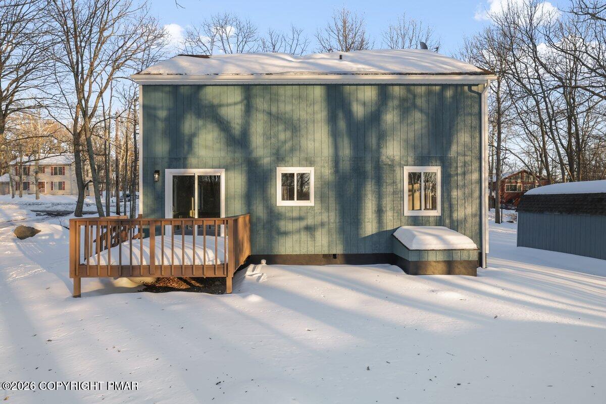 147 Pocono Boulevard Bushkill, PA 18324 - Photo 5 of 40 RBP56572